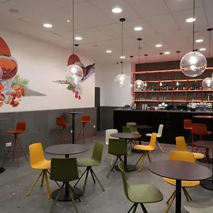 Equity Point , בודפשט הונגריה