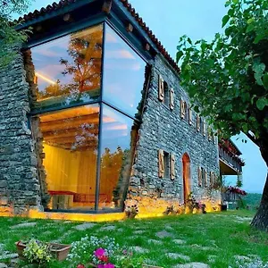 *** Affittacamere Mrizi I Zanave Agroturizem Albania